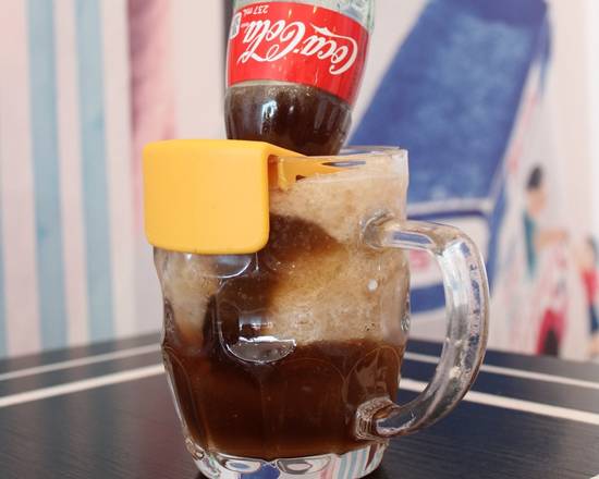 Z6. Cola with Lemonade Slush 可樂檸檬冰特飲